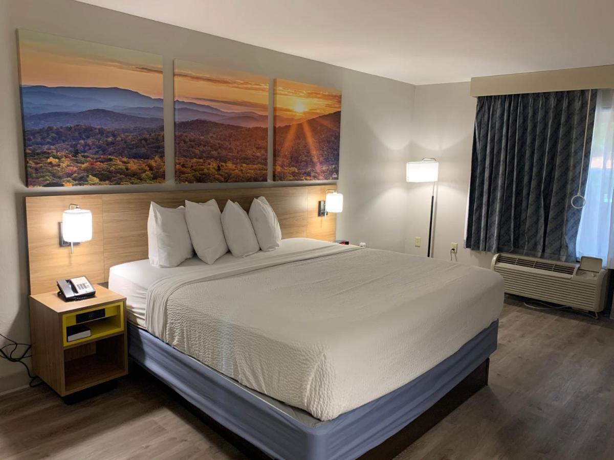 Days Inn By Wyndham Atlanta Stone Mountain Kültér fotó